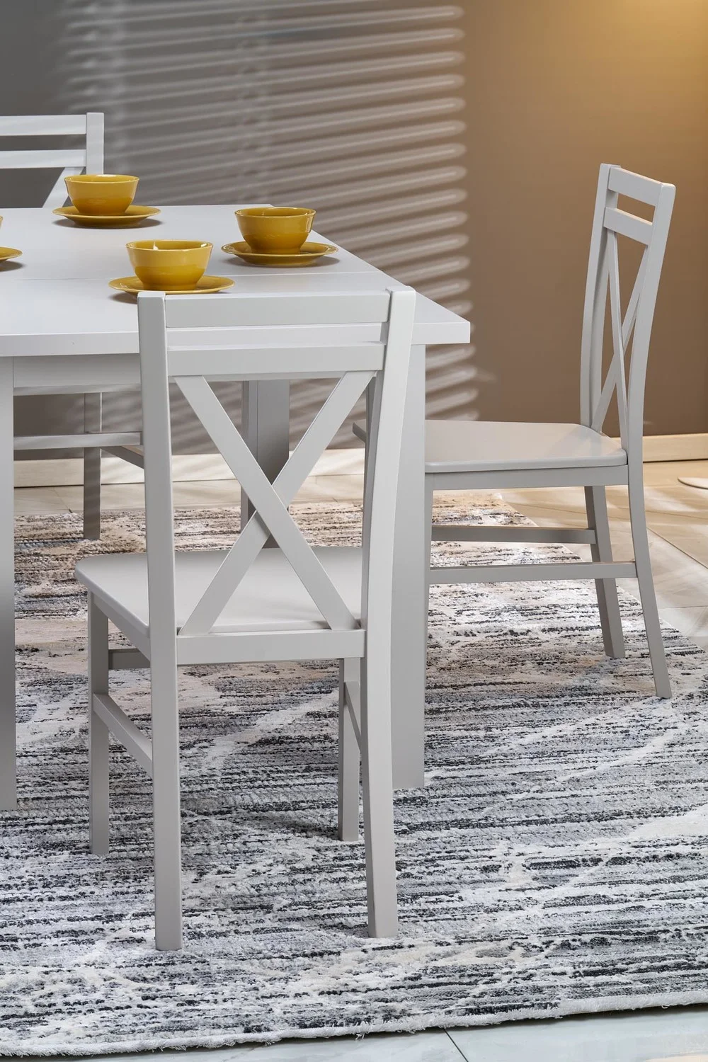 Стол обеденный HALMAR GIZMO кашемир 120-160/75