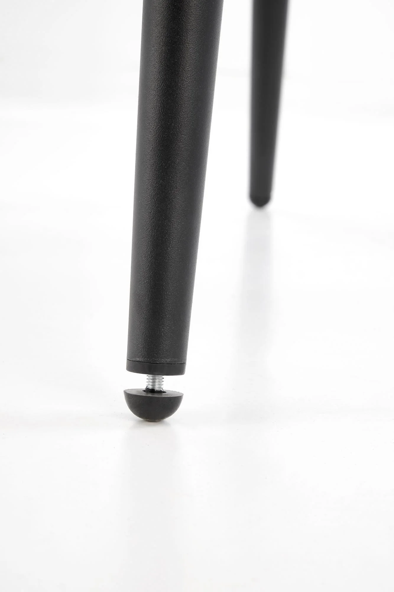 Стул HALMAR K580 черный/черный